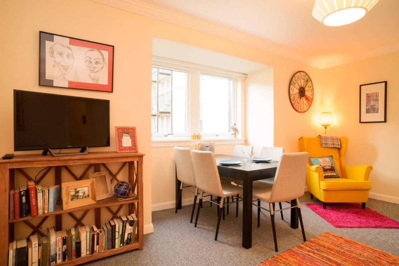 Altido Lovely Apartment For 4 With Free Parking เอดินบะระ ภายนอก รูปภาพ